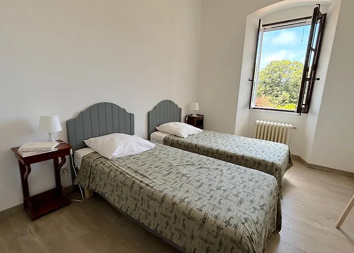 Vinosa 公寓 阿勒里亚